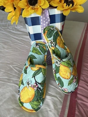 Vera Bradley Zapatillas de Viaje Acolchadas Lemon Grove Suave Talla Med 7/8 Nuevas Foto 1 de 4