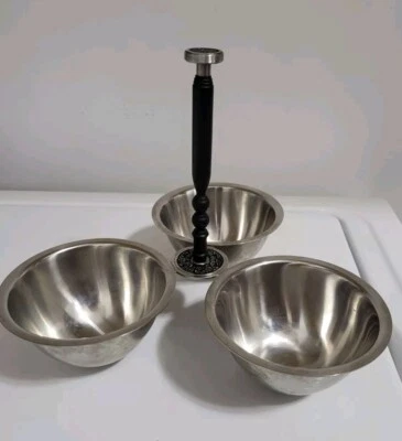 Винтажный держатель гайки для сервировки приправ Oneida 18/8 нержавеющая сталь цветочный - Изображение 1 из 4