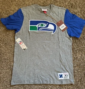 NEW Mitchell & Ness Seattle Seahawks NFL Color Blocked Logo S/S T-Shirt (XS) - Picture 1 of 1