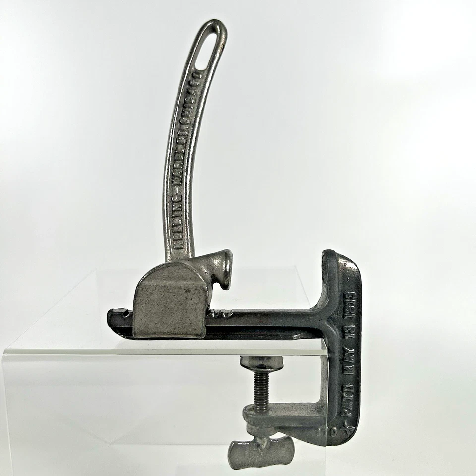 Vintage Squirrel Nutcracker Kelling Karel Co. Chicago USA Pat May 1913 Cast Iron - Image 1 of 4