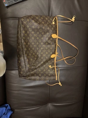 Louis Vuitton Authentic Neverfull Tote GM Brown Canvas Monogram - Image 1 of 4