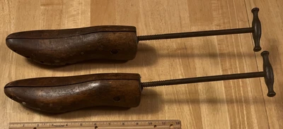 Pair of VIntage Wooden Shoe Stretchers with Metal Screw Crank - FREE SHIPPING - image 1 of 4