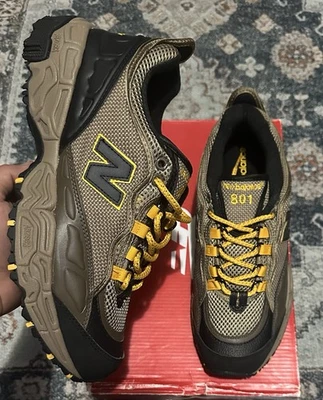 Zapatillas todo terreno New Balance 801 para hombre marrón negro talla 9M Foto 1 de 4