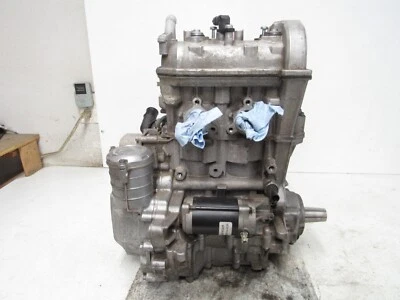 20 SKI DOO GRAND TOURING G4 600 ACE ENGINE MOTOR CASES CRANK HEAD CYLINDER -0332 - Image 1 of 4