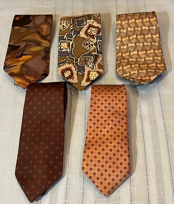 Lote de 5 corbatas de seda para cuello para hombre. Flecha, Bajo, Sha Re, John Henry, Mikael Hecho en EE. UU. Foto 1 de 4