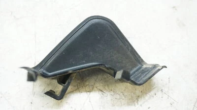 Cubierta de bisagra puerta levadiza maletero (derecha) 8P4827686 2012 Audi A3 Foto 1 de 2