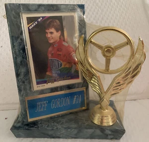 Maxx ‘94 Jeff Gordon #24 card plaque with trophy replica - Picture 1 of 4