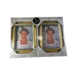 Picture Frames Renaissance Collection Pack of 2 Gold Frame Glass  5 x 7” Picture - Picture 1 of 2