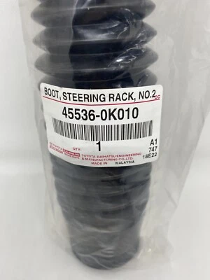 BOTAS CON BASTIDOR DE DIRECCIÓN DELANTERO DERECHO - GENUINO TOYOTA HILUX MK6/7 2005-2017 Foto 1 de 4