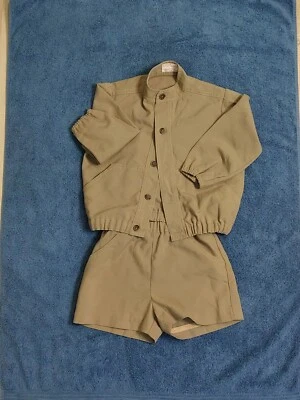 Traje corto caqui personalizado/hecho a mano para niños/niños  Foto 1 de 4