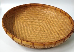 Vintage Woven Rattan Harvest Basket Serving Tray Shallow Bowl PRC - Picture 1 of 4