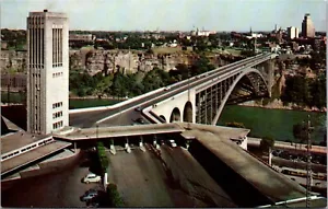 Singing Tower & Rainbow Bridge Looking from Canada to US Postcard - Picture 1 of 2