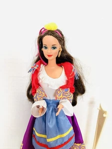 Barbie 1992 Dolls Of The World Italian Fashion Doll No Box/Shoes #2256 - Picture 1 of 10