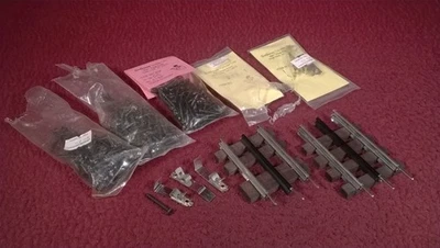 GARGRAVES  808 TRACK SCREWS, 911 SOLDERLESS CONNECTORS & 2 SHORT 3-RAIL - Image 1 of 4