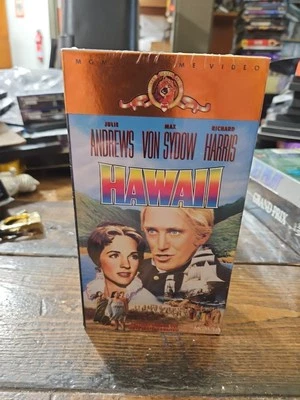 1966 Hawaii VHS Sealed 2 Tape Set - Julie Andrews, Max Von Sydow, Richard Harris - Image 1 of 4