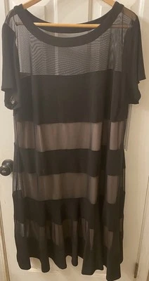 Vestido para mujer R&M Richards negro transparente con forro desnudo 20W Foto 1 de 4