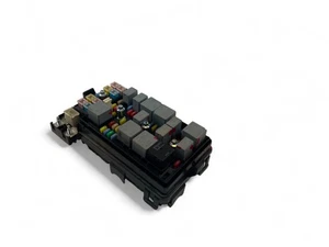 OV1544 CHEVROLET Fuse Box 96647287 - Picture 1 of 7