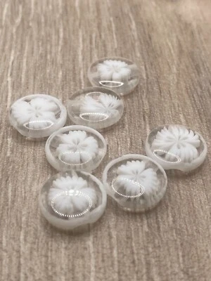 13mm Clear Round Resin flower Shank Buttons Great For Cardigans Knitting Sewing - Image 1 of 4