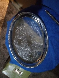 Ironware Silver Platter Oval - Picture 1 of 6