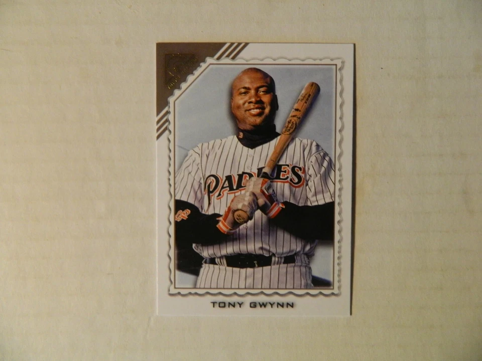 2022 Topps Gallery  Card of Tony Gwynn  - Padres - Image 1 of 1