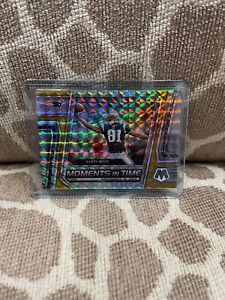 Randy Moss 2023 Panini Mosaic Moments In Time MT-17 GOLD Prizm #’d /10 Patriots