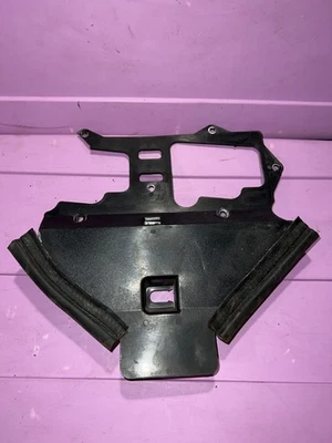 96-03 Kawasaki Ninja ZX7R ZX7 ZX 7 R 7R ZX750 Plastic Engine dust cover guard - Image 1 of 3