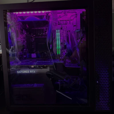 HP Omen 30L: AMD Ryzen 7 5800x, RTX 3060 TI 8 GB, 32 GB de RAM, SSD de 1 TB Foto 1 de 4