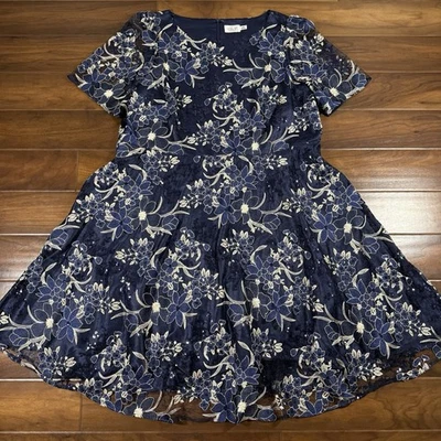 Eliza J Women's Size 22 W Navy Blue Embroidered Sequin Lace Midi Dress - Image 1 of 4