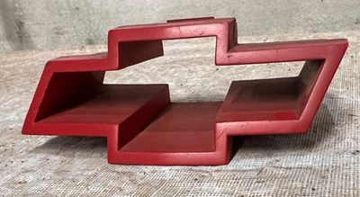 92 93 Chevy Chevrolet Cavalier 2-Door Coupe Z24 Red Bowtie Grille Emblem OEM B26 - Image 1 of 4