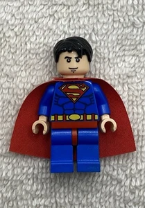 Lego Batman The Video Game Superman Asap Bricks Pad Custom Minifigure - Picture 1 of 3