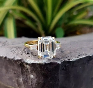 2 Ct Emerald Cut Simulated Diamond Engagement Ring 14k White Gold Plated - Picture 1 of 4