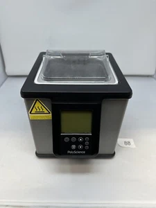 PolyScience WB02 2-Liter Digital Hot Water Bath - Picture 1 of 5