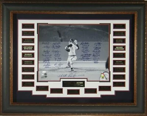 Autenticación JSA firmada enmarcada Pitchers (sin hitters) - Imagen 1 de 1