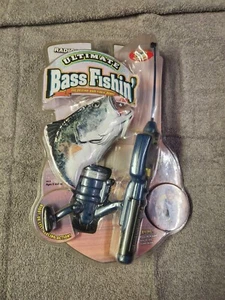 New Vintage 1998 Radica Ultimate Bass Fishin’ Fishing #9910 Game - Picture 1 of 2