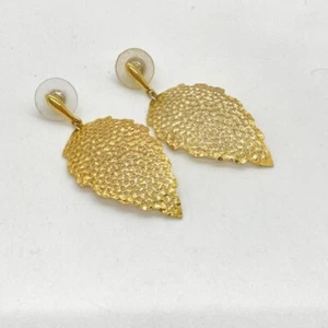 Vintage Leaf Dangle 2" Earrings Gold Tone Filigree Modernist - Picture 1 of 7