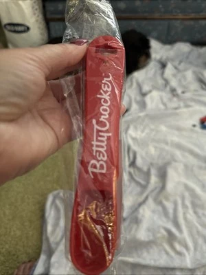 CONJUNTO DE COLHER DE MEDIÇÃO DE ANINHAMENTO BETTY CROCKER 4 PEÇAS vermelha - Imagem 1 de 4