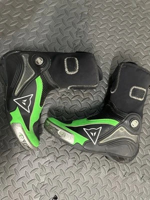 Botas Raras Dainese Axial Pro Verde Neón Talla 10 EU 43 Motocicleta Carreras Foto 1 de 4