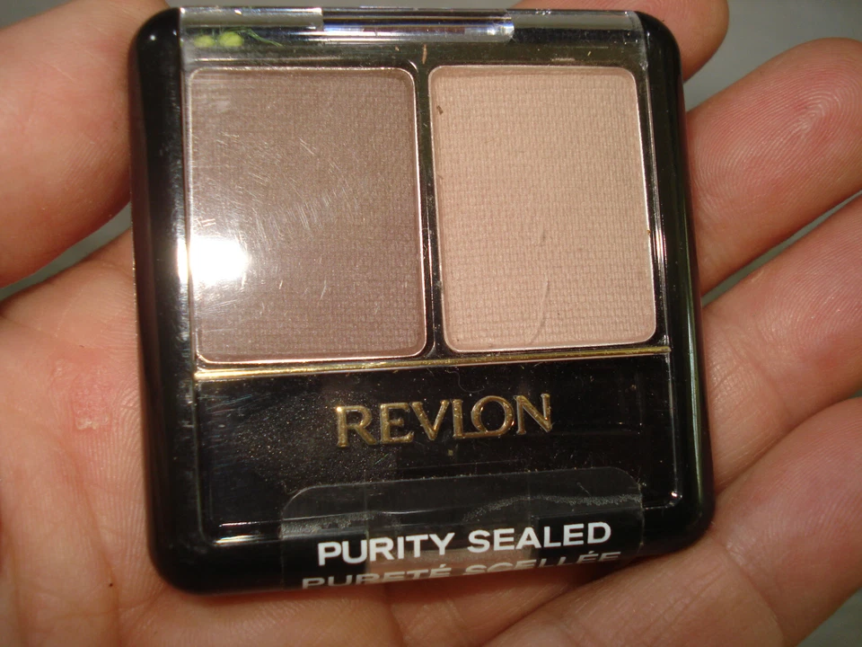 REVLON Wet / Dry Eye Shadow EYESHADOW RAISIN RAGE  Sealed PLEASE READ! - Image 1 of 1