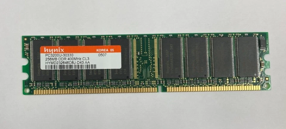 Hynix 256MB PC3200U DDR 400MHz CL3 - Image 1 of 2