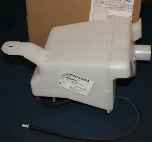 GM 96650703 Chevy Aveo Windshield Washer Reservoir 2004-2008 Sedan  - Picture 1 of 1