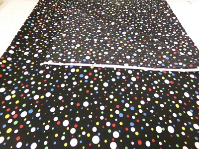 MEZCLA DE TELA NEGRA - Lunares de colores.  **Rayo en el pliegue.  30x62. J25-728 Foto 1 de 4