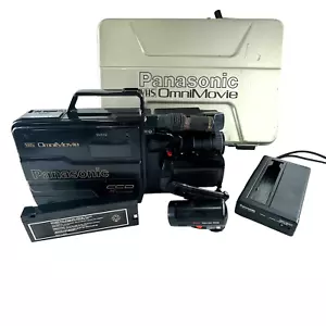 Vtg Panasonic PV-300D VHS HQ OmniMovie camcorder hard case & accessories - Picture 1 of 20