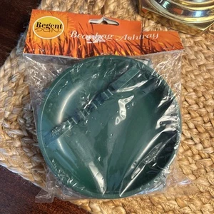 Vintage New In Package Bean Bag Ashtray - 4 3/4" x 1 1/2" Green Plaid - Picture 1 of 4