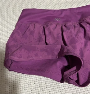 DSG Girls' Stride Run Shorts Size S, Fuschia Mid Rise Built-in Short - Picture 1 of 4