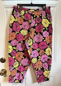 Briggs Womens Size 14 Vintage Capri Floral Print Pants Side Button & Zip Pleated - Picture 1 of 5