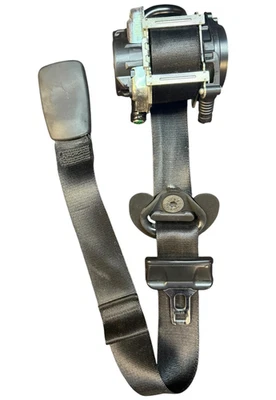 BMW X1 F48 2016-2021 CINTURÓN DE SEGURIDAD CONDUCTOR DELANTERO IZQUIERDO CINTURÓN DE SEGURIDAD NEGRO OEM Foto 1 de 4