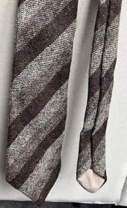 Corbata vintage de 3,25" de ancho a rayas marrón lana nueva pura hecha en el Reino Unido para hombre - Imagen 1 de 2