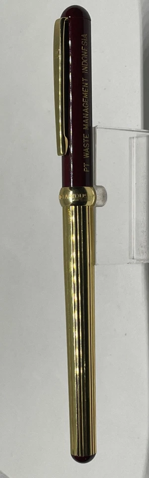 Pluma Estilográfica TED LAPIDUS París Oro F/ Borgoña “PT Waste Management Indonesia” Foto 1 de 4