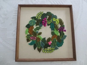 Wood Framed CREWEL EMBROIDERED WREATH Wall Hanging - 21" x 21" - Picture 1 of 6