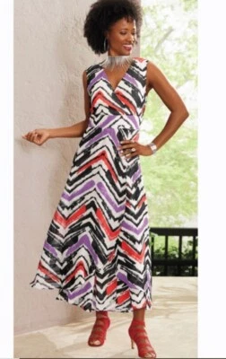 Vestido 20W PLUS Ashro Blanco Negro Púrpura Rojo Primavera Verano Boda Iglesia Jeniece Foto 1 de 4